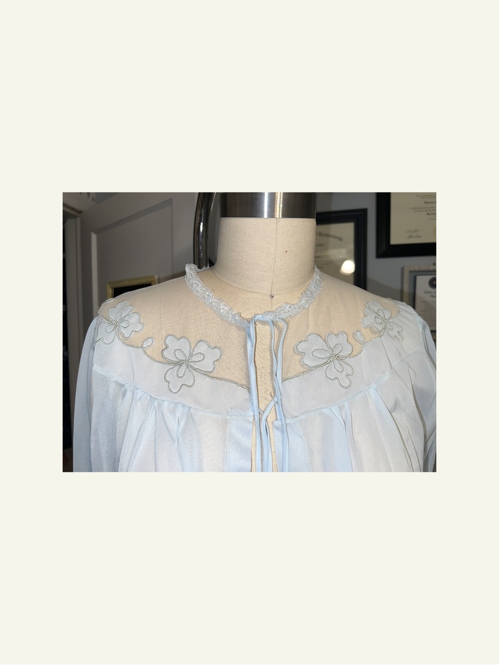 Light Blue Floral Vintage sleepwear - Picture 2 of 4